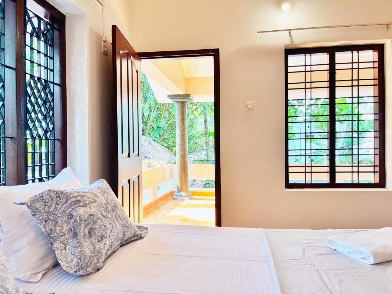 Bava Beach Resort & Retreat Center バルカラ エクステリア 写真